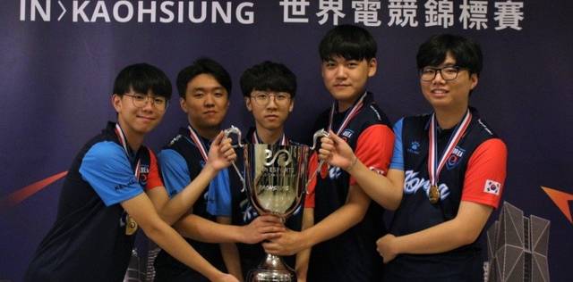 不再稀奇 不再稀奇