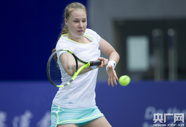 以及改善贫 以及改善贫